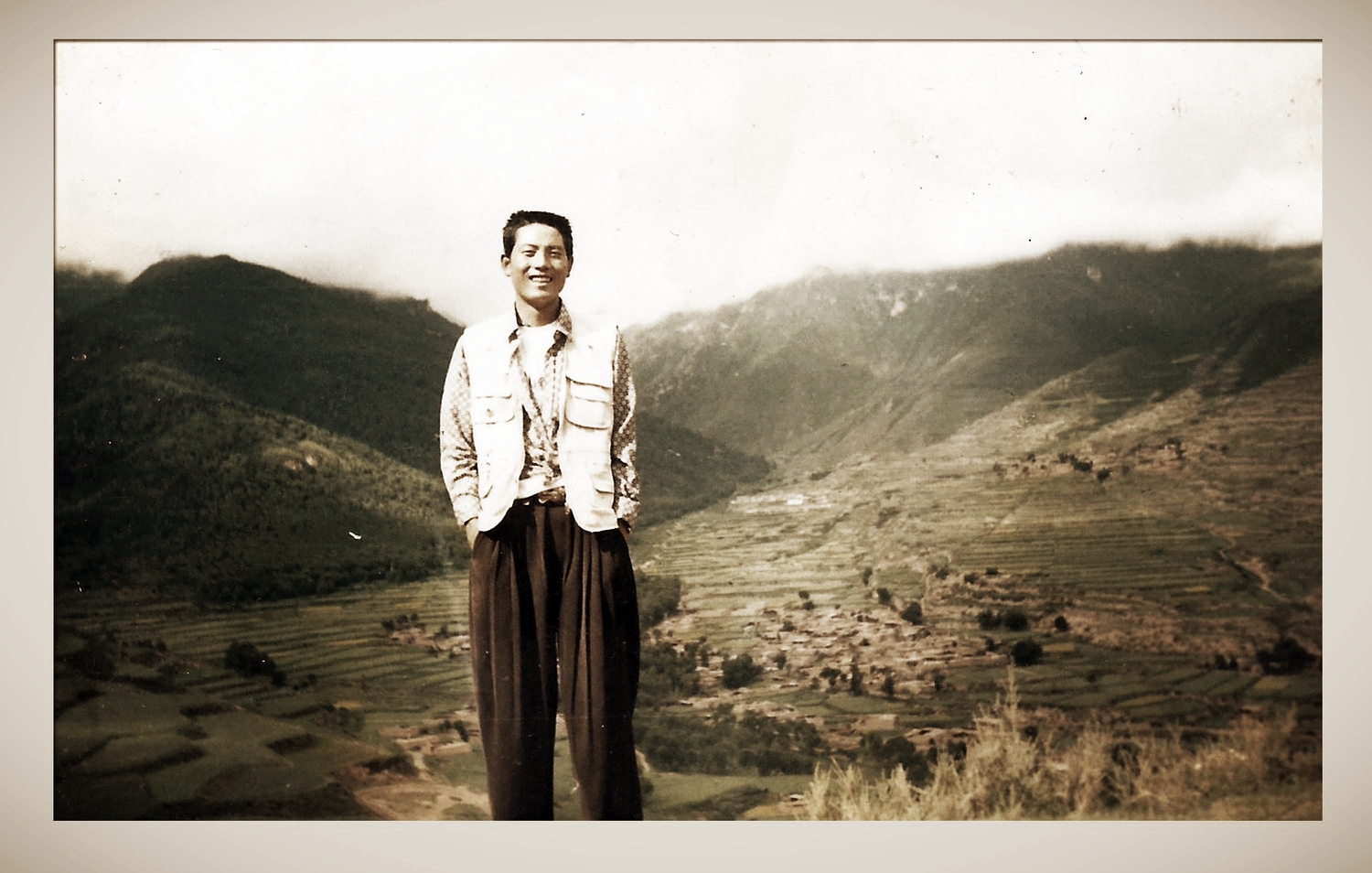But our difficulties were not at an end. We reached Lhasa penniless and looking like beggars – we were so black from the fumes of the bus and had sold all our nice clothes. Once in Lhasa, I had nothing to buy food with, and consequently did not eat for three days. After the third day I was very dizzy and seeing double. Finally I managed to get a job washing dishes at a restaurant (my friend had left me for a job with another friend). Life was hard – I only earned 150 yen per month, and I experienced many language difficulties. I sang for my living as well, at night in the clubs but since I could only sing in Tibetan I earned very little. Singing in Chinese would have earned me more, but at that time I couldn’t speak the language. I worked at this restaurant with another pot-washer. We worked during the day at the restaurant and slept in the restaurant at night. In the beginning I used to spend all my money going to the clubs ( nangma ) – all I wanted to do was sing and be like the other Tibetan boys in Lhasa, spending money all night, drinking and dancing. Then one day, I met my fellow pot-washer’s brother. I’d seen him about the city before, near the Tsuglakhang begging, but I never knew he was the brother of the man I worked with. Anyway, this night he came to sleep in the restaurant with us. His brother offered him food when he arrived, but he declined – he didn’t want to get him into trouble. Then we began watching TV, we were planning to stay up late – we didn’t normally get a chance to watch TV. But the beggar brother didn’t want to stay up late. He told me, tomorrow is the 15th day of the month, lots of people will be coming to do the kora (circumambulation) around the Potala, and I want to be there at 3am so that I can make the most of this begging day. This boy was only seven years old yet he was making plans to get up early to beg – a hard job, and one I hadn’t succeeded at when I first came to Lhasa. It turned out that he and his brother and father had attempted to escape to India when their mother had died, but they had been caught by the Chinese army who had taken all their money and possessions and left them penniless and alone in Lhasa. Their father had had to travel far away to find work, the other brother had found a job as a dishwasher and the younger had been left to beg. That this boy, this young boy, was working so hard, getting up so early to save and save money so that he and his family to try to go back to India was so inspiring for me. Until then I had been merrily spending my money, living the Lhasa life, wasting it on clubs. Now I began to work hard, practising making noodles at night in the restaurant, and practising cooking until I was good enough to get a job as a cook.