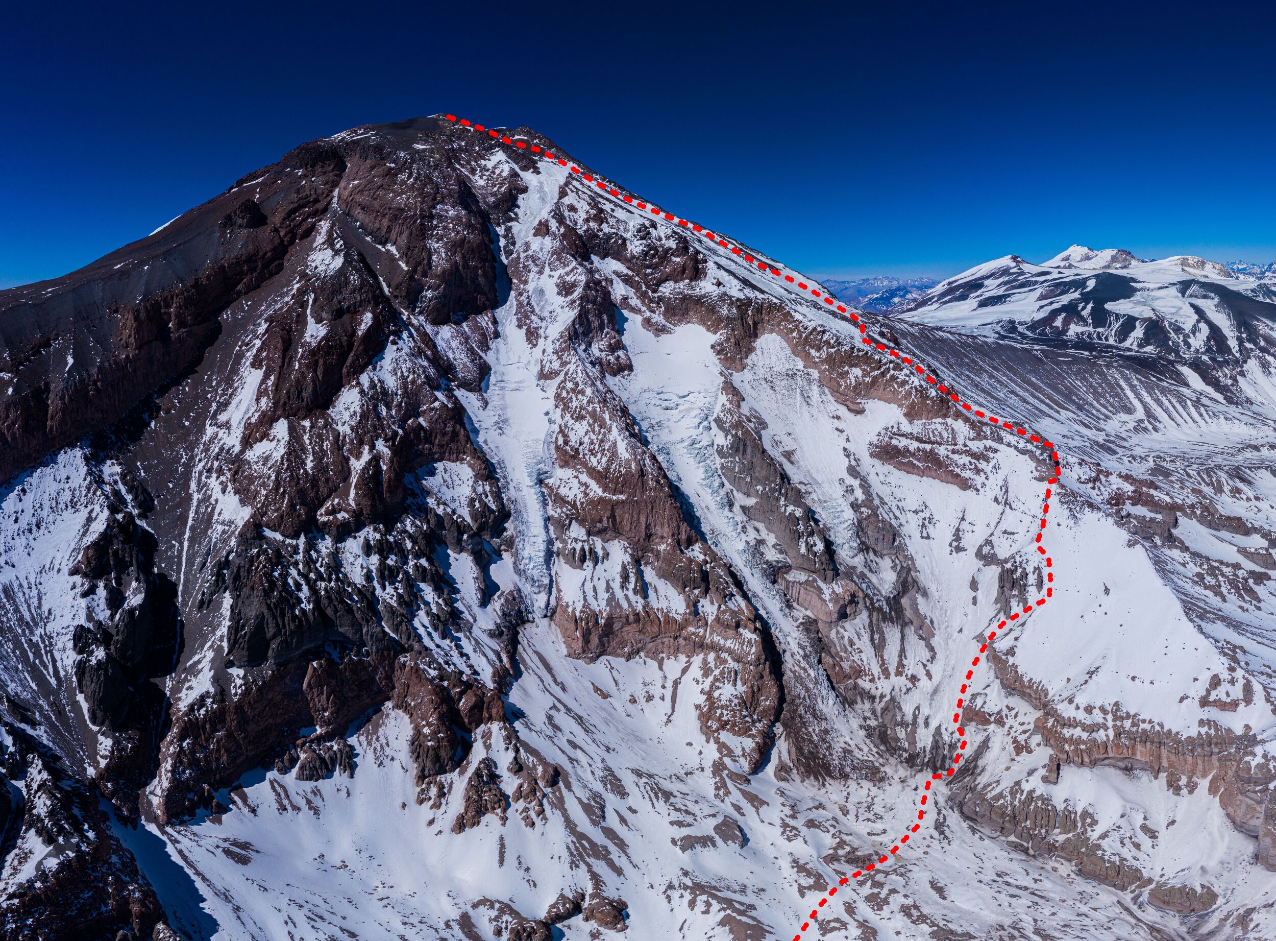 The new route that was climbed and named “La ruta del Chiquillan” in honor of the indigenous tribe that lived in the area.