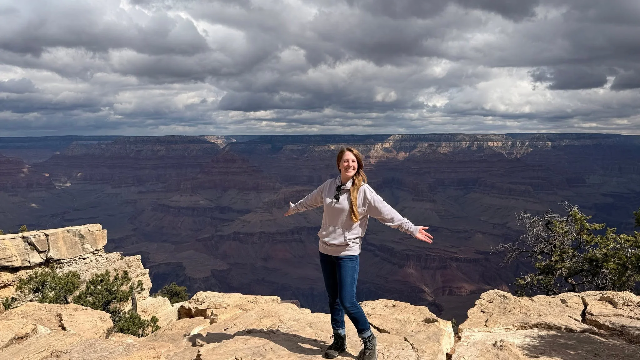 "There's a canyon in the west..."

Well, I can check this one off the bucket list! (Although... now I just want to go back as soon as humanly possible! It's absolutely spectacular!) My camera and phone are both full of the Grand Canyon, and