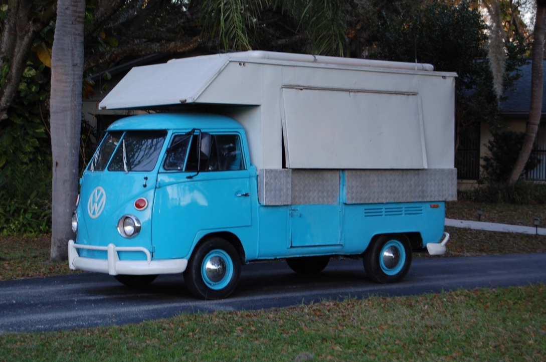 1974 VW Bus Food Truck