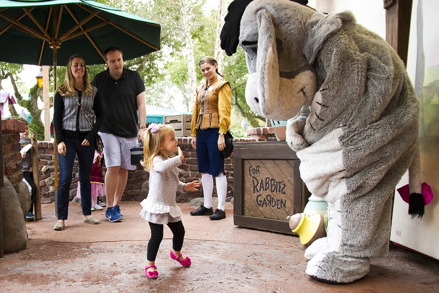 disney world vacation photographer / lifestyle family photographer / magic kingdom