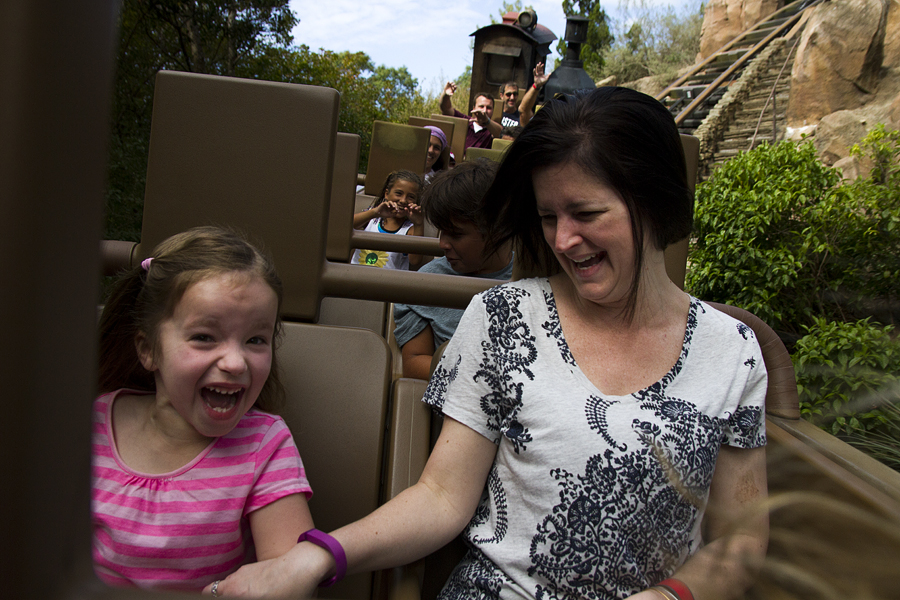 disney world vacation photographer / lifestyle family photographer / animal kingdom