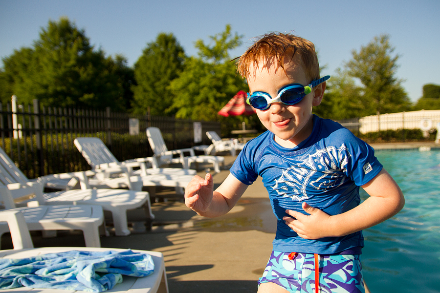 kids speedo goggles / summer fun