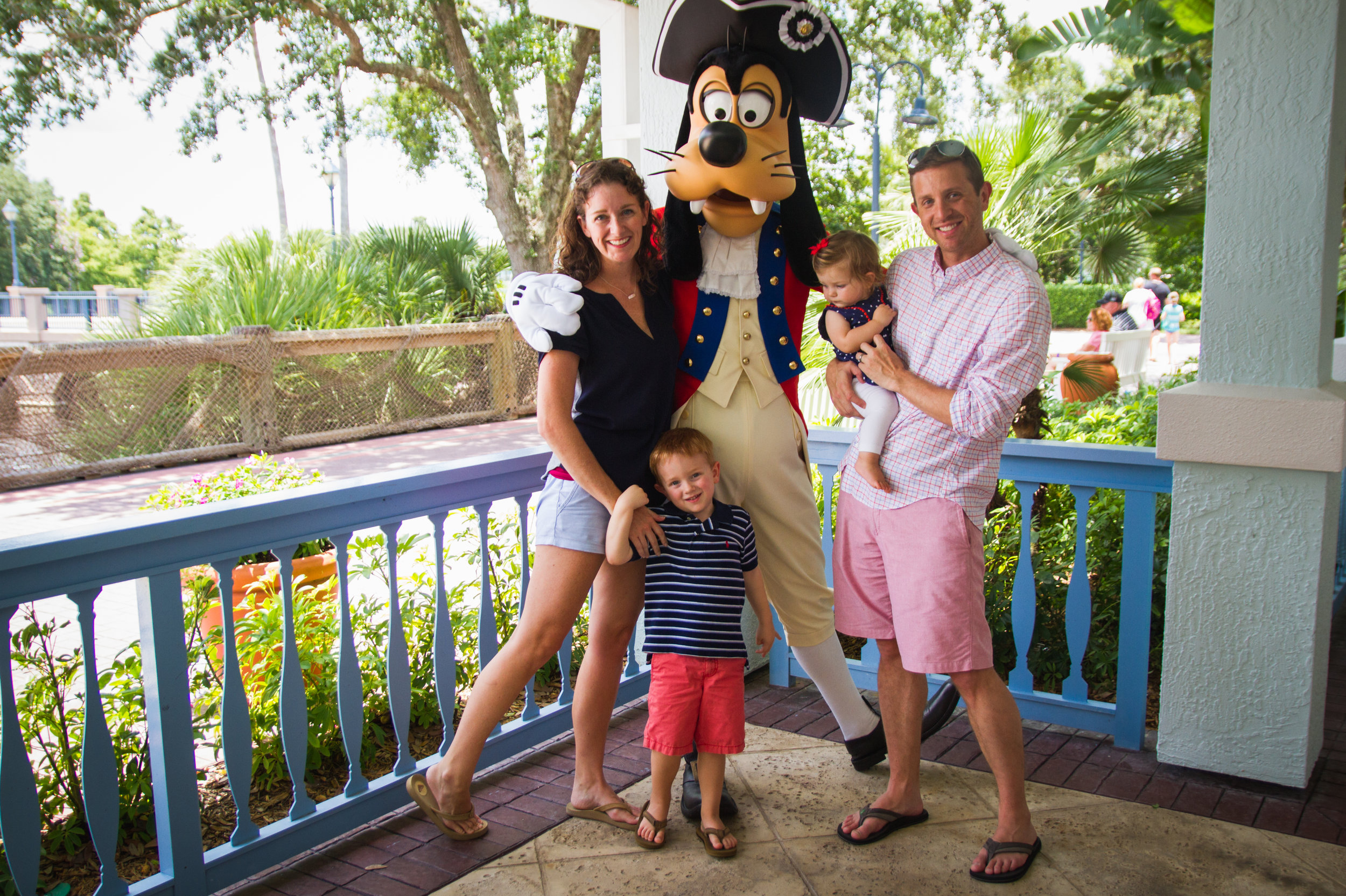 colonial goofy / character meet and greet / old key west resort