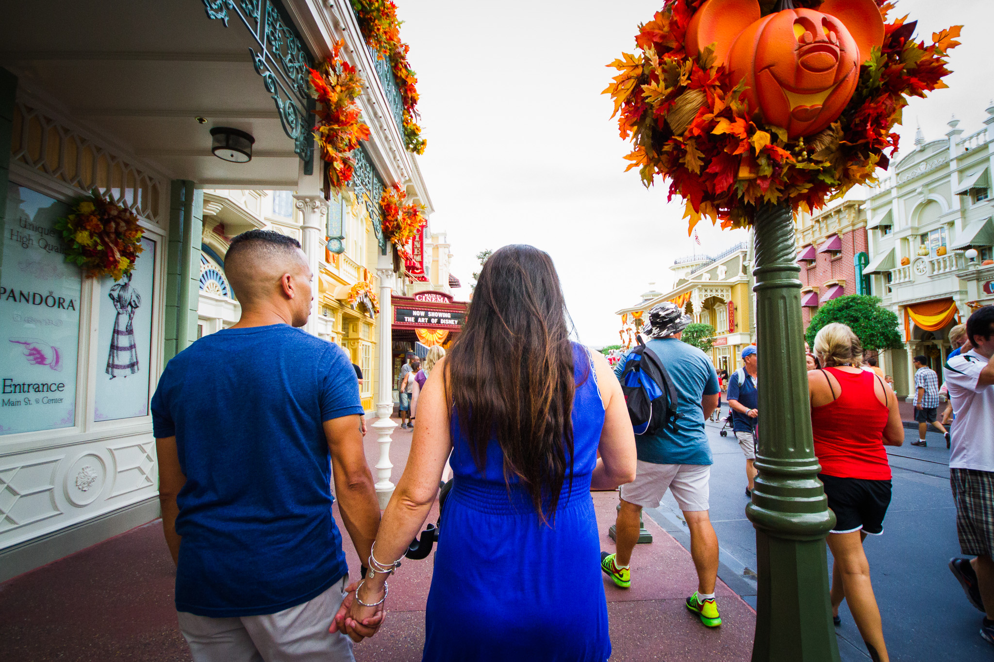 disney world photographer / main street usa / fall at the magic kingdom