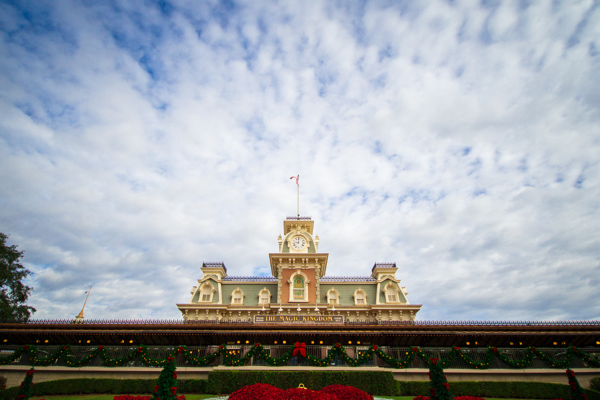 walt disney world railroad / disney documentary photographer