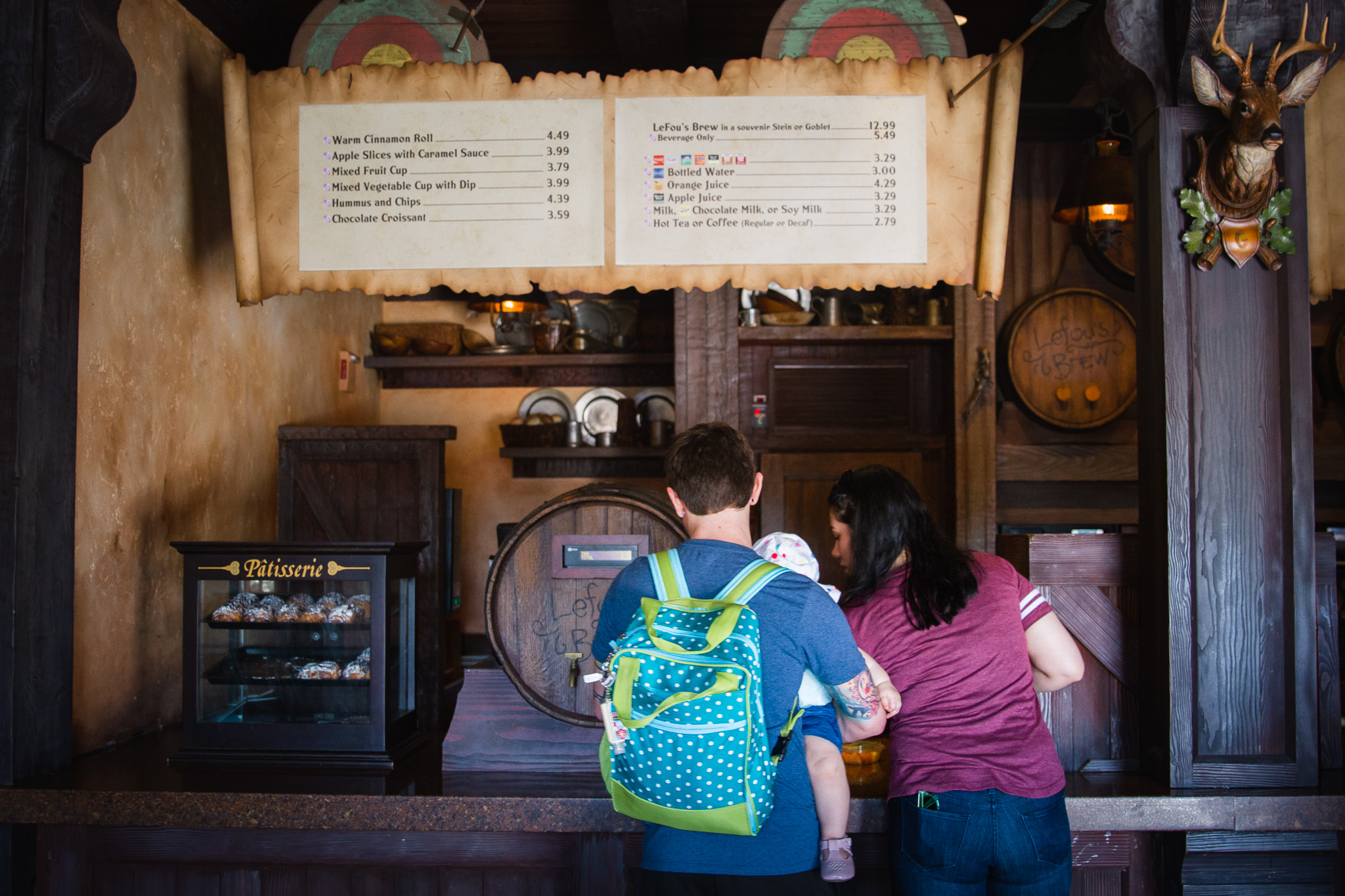 magic kingdom photography session / disney family photographer