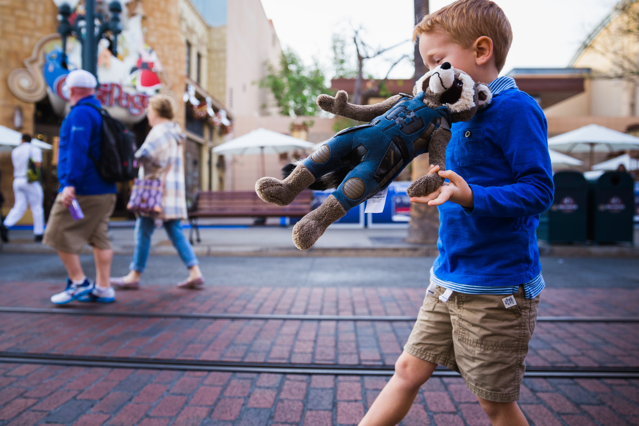 disneyland / disney family photographer / disney documentary photographer