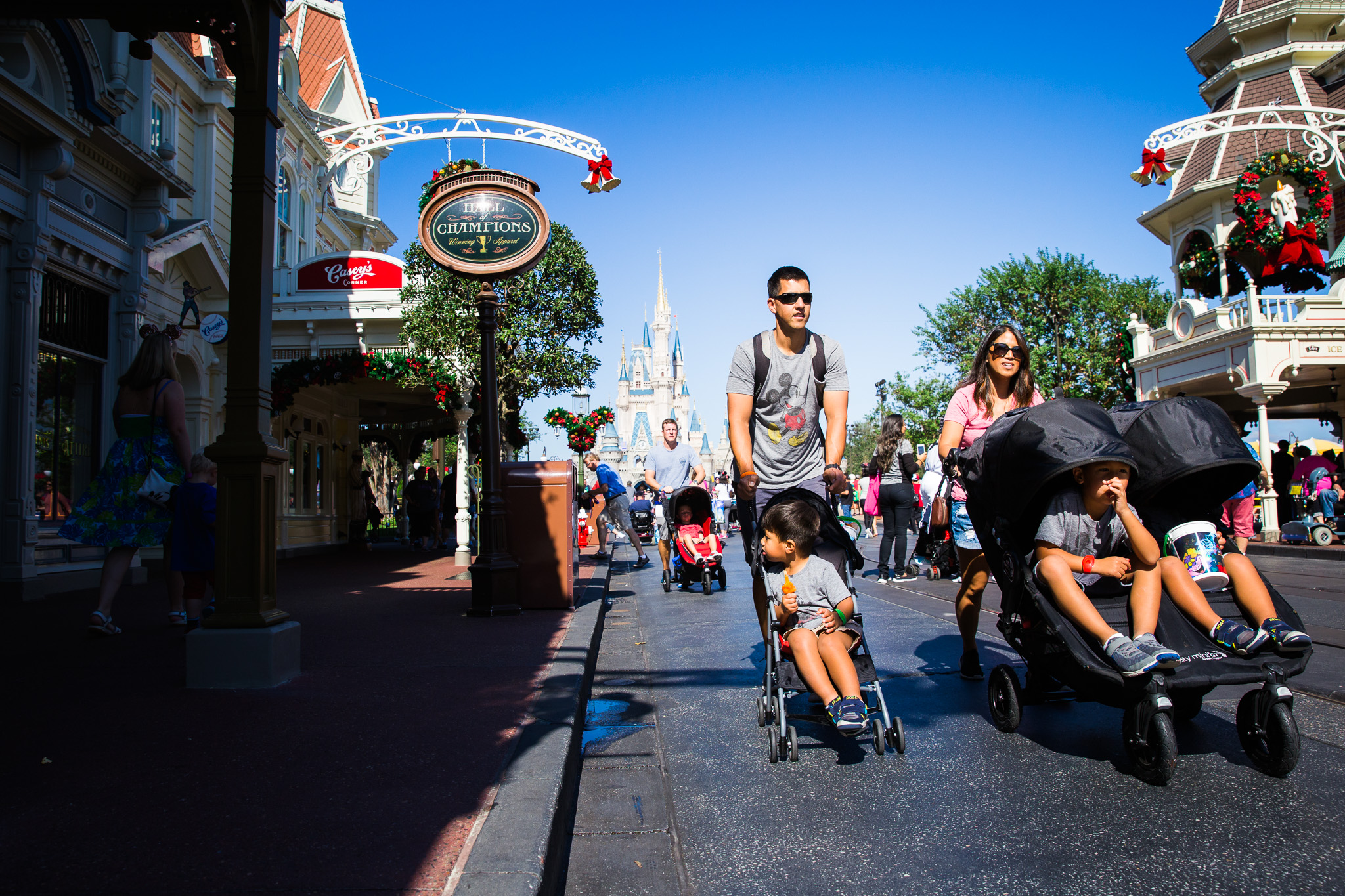 disney documentary photographer / disney vacation photographer / magic kingdom photographer