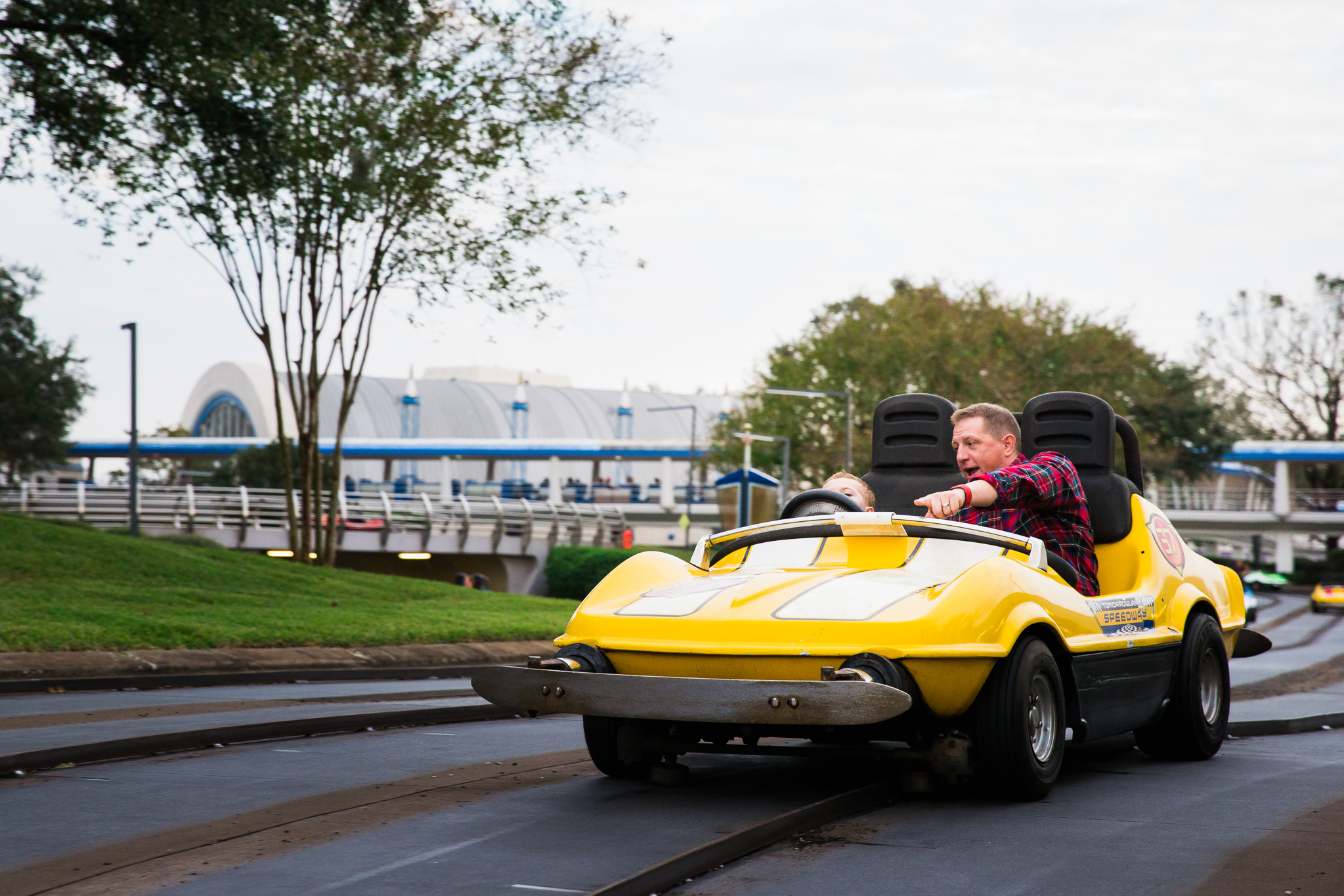 magic kingdom photographer / disney documentary photographer / disney family photographer