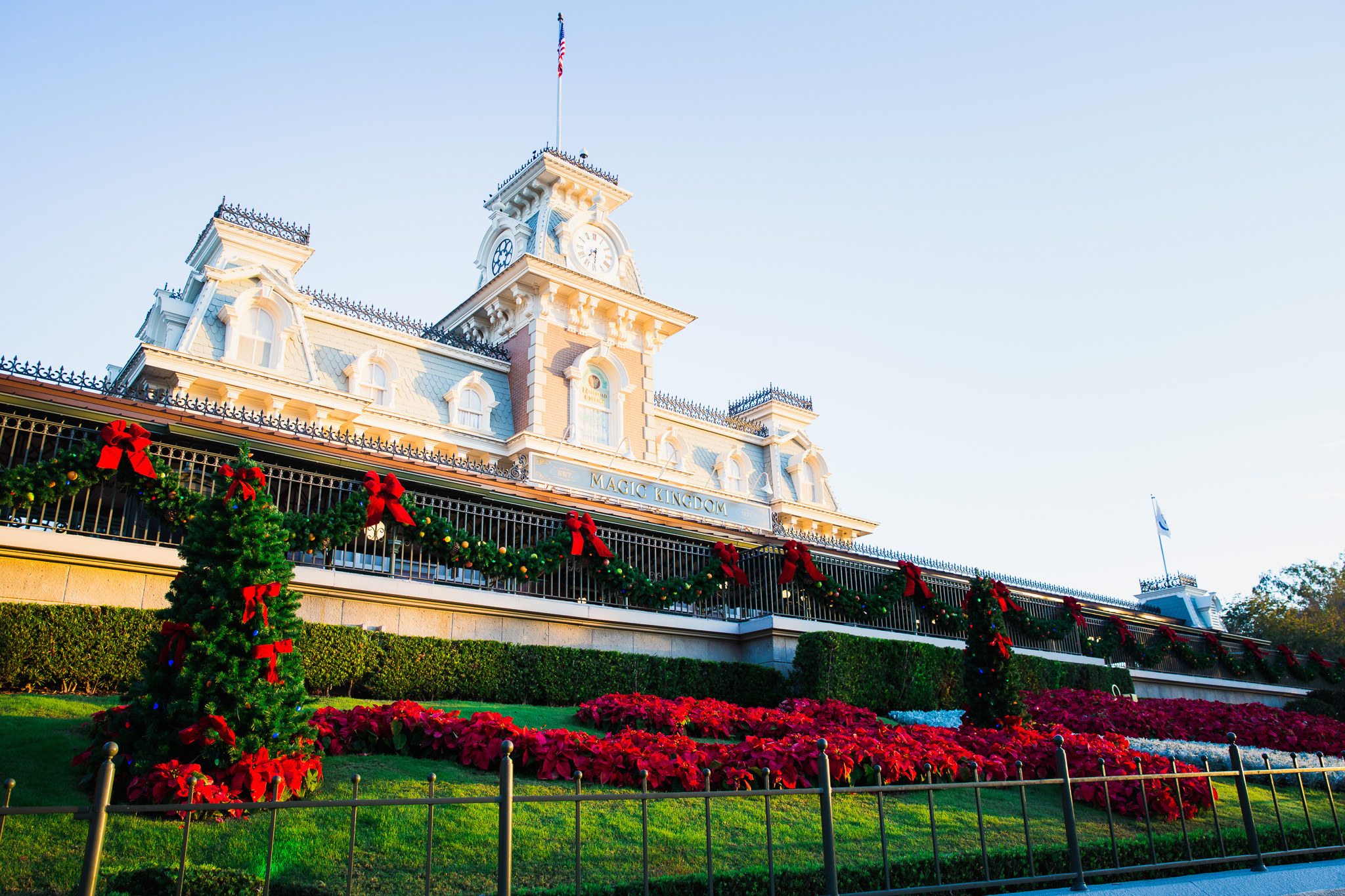 disney world photographer / disney family photographer / magic kingdom photographer