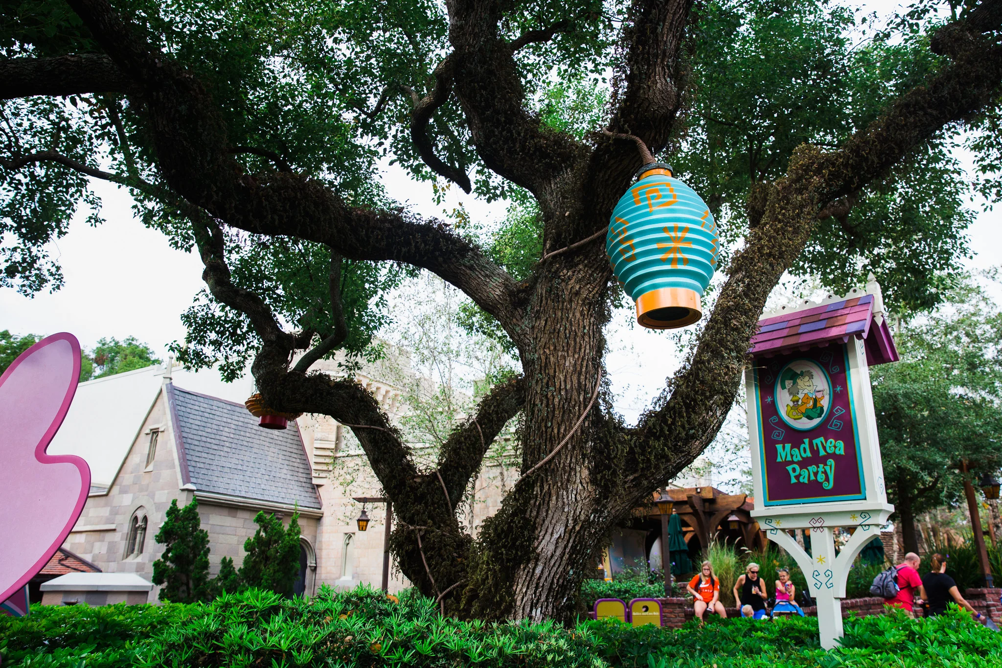 disney documentary photographer / magic kingdom family photographer