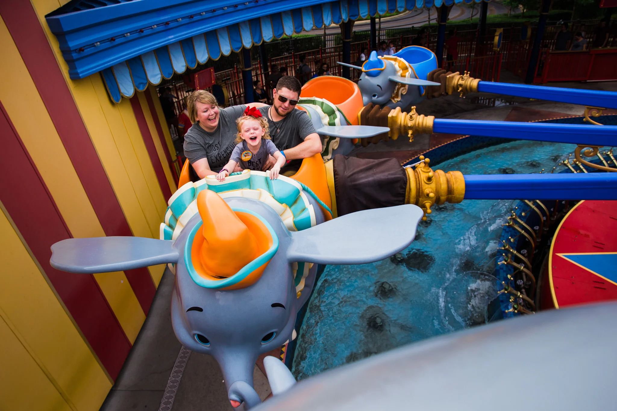 disney documentary photographer / magic kingdom family photographer
