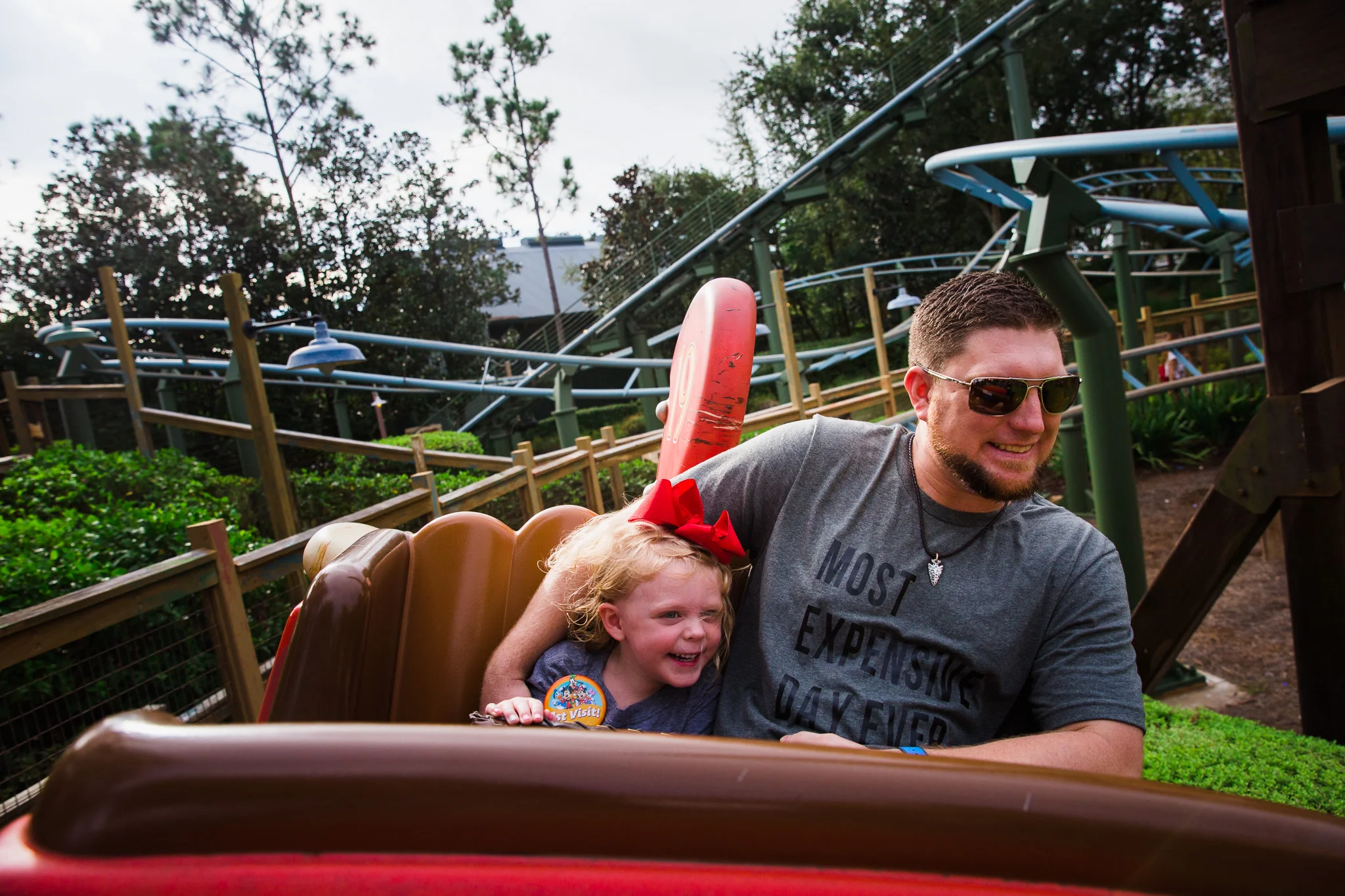 disney documentary photographer / magic kingdom family photographer