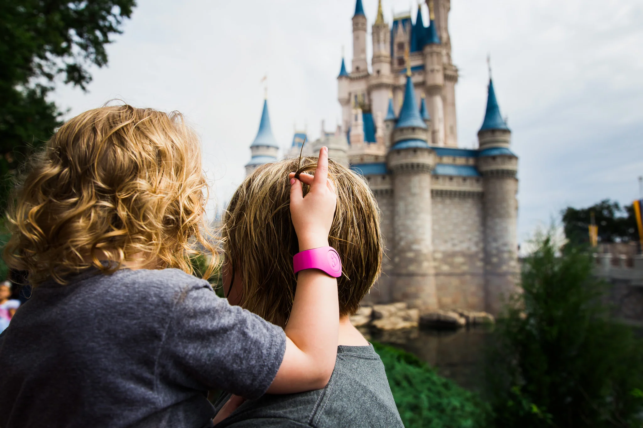 disney documentary photographer / magic kingdom family photographer