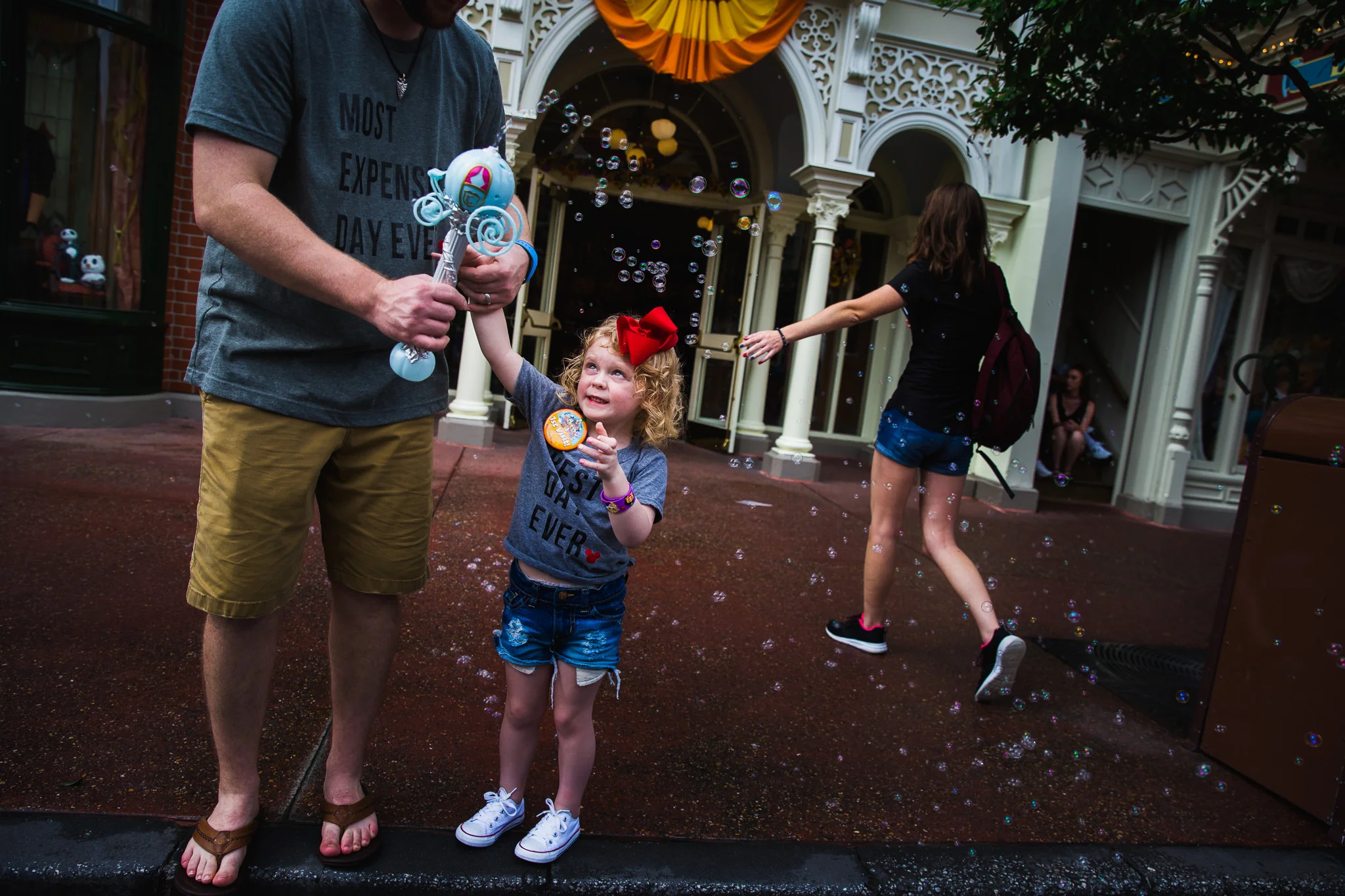 disney documentary photographer / magic kingdom family photographer
