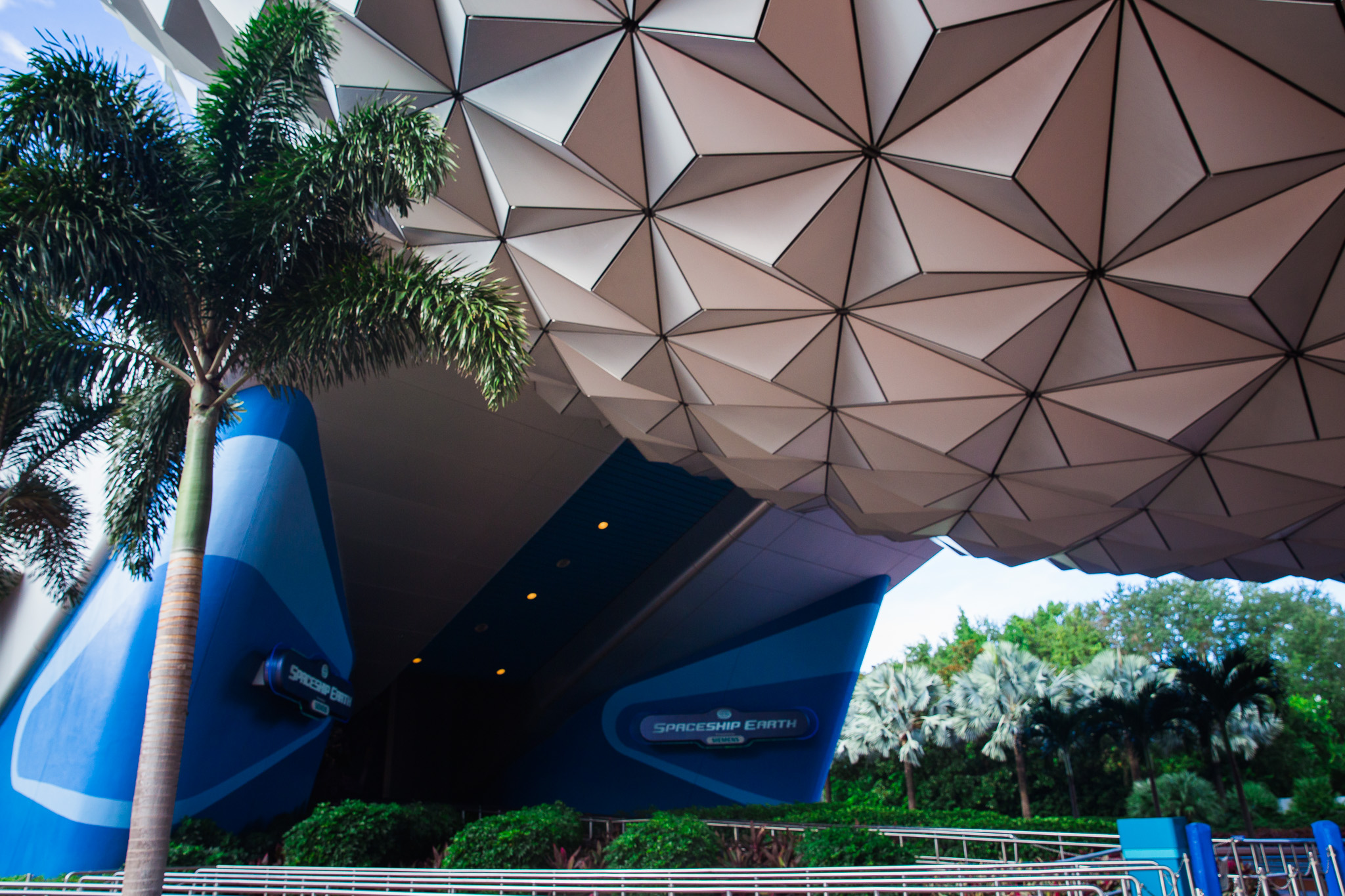 disney family photographer / epcot photographer / hurricane irma