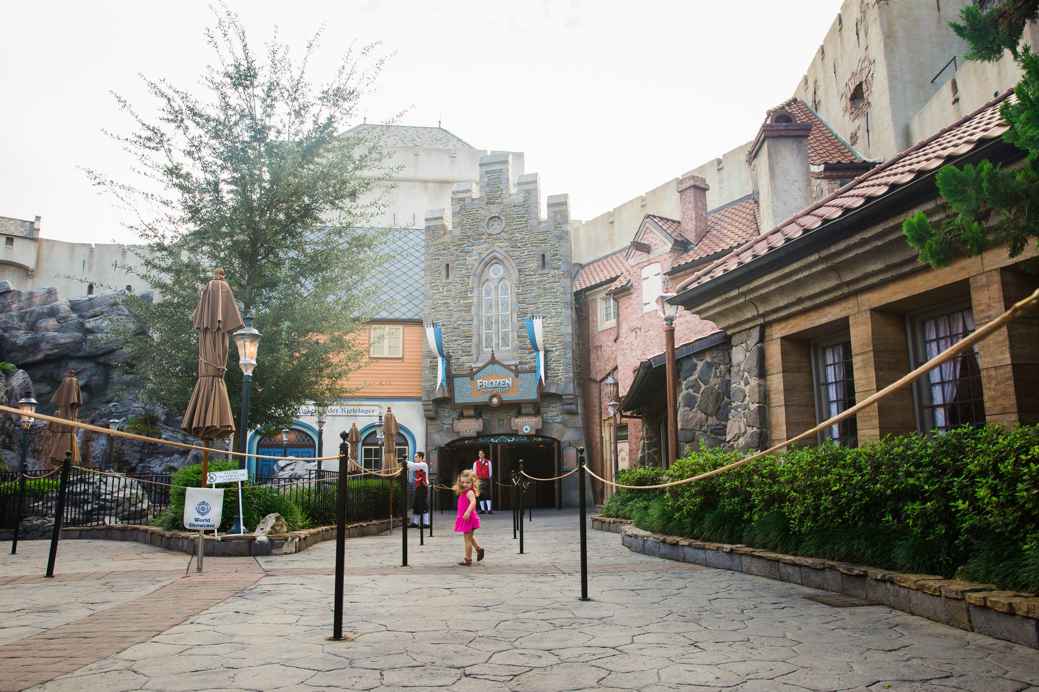 disney family photographer / epcot photographer / hurricane irma