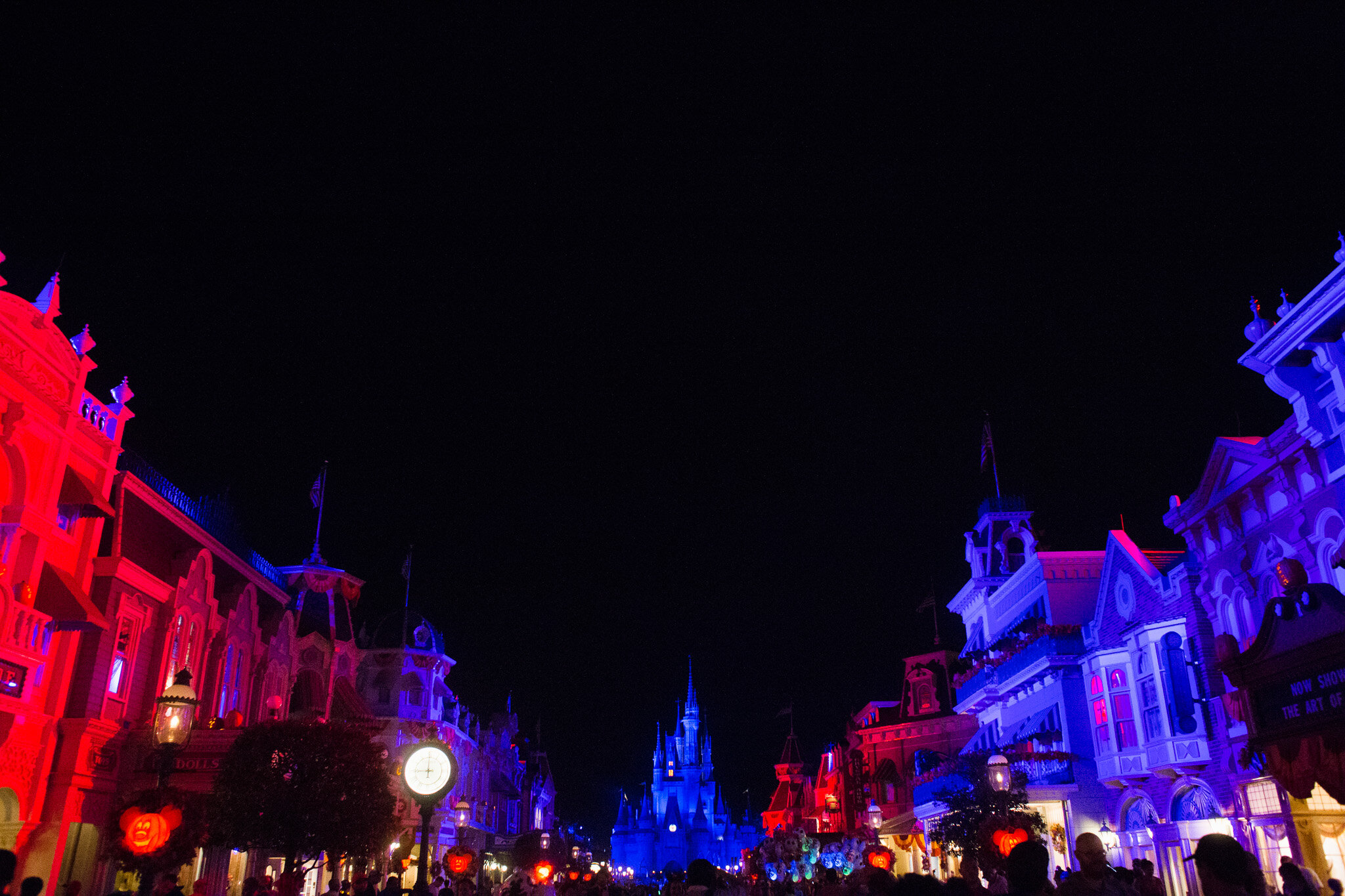 cinderella castle / mickey's not so scary halloween party