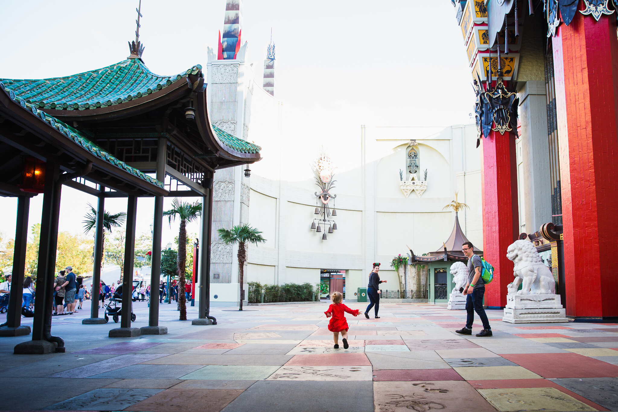 hollywood studios at christmas / disney family photographer