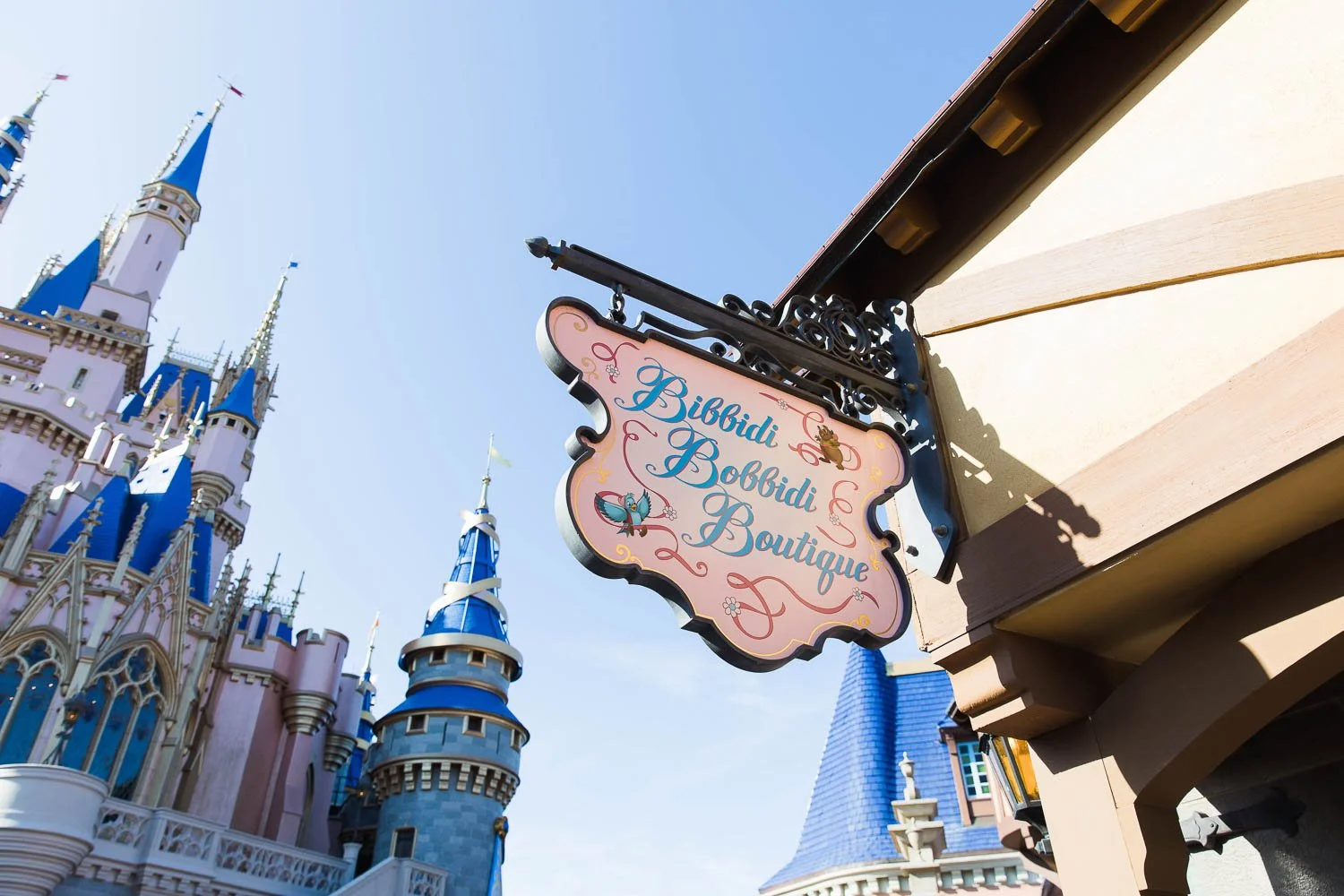 Bibbidi Bobbidi Boutique signage at the Magic Kingdom.