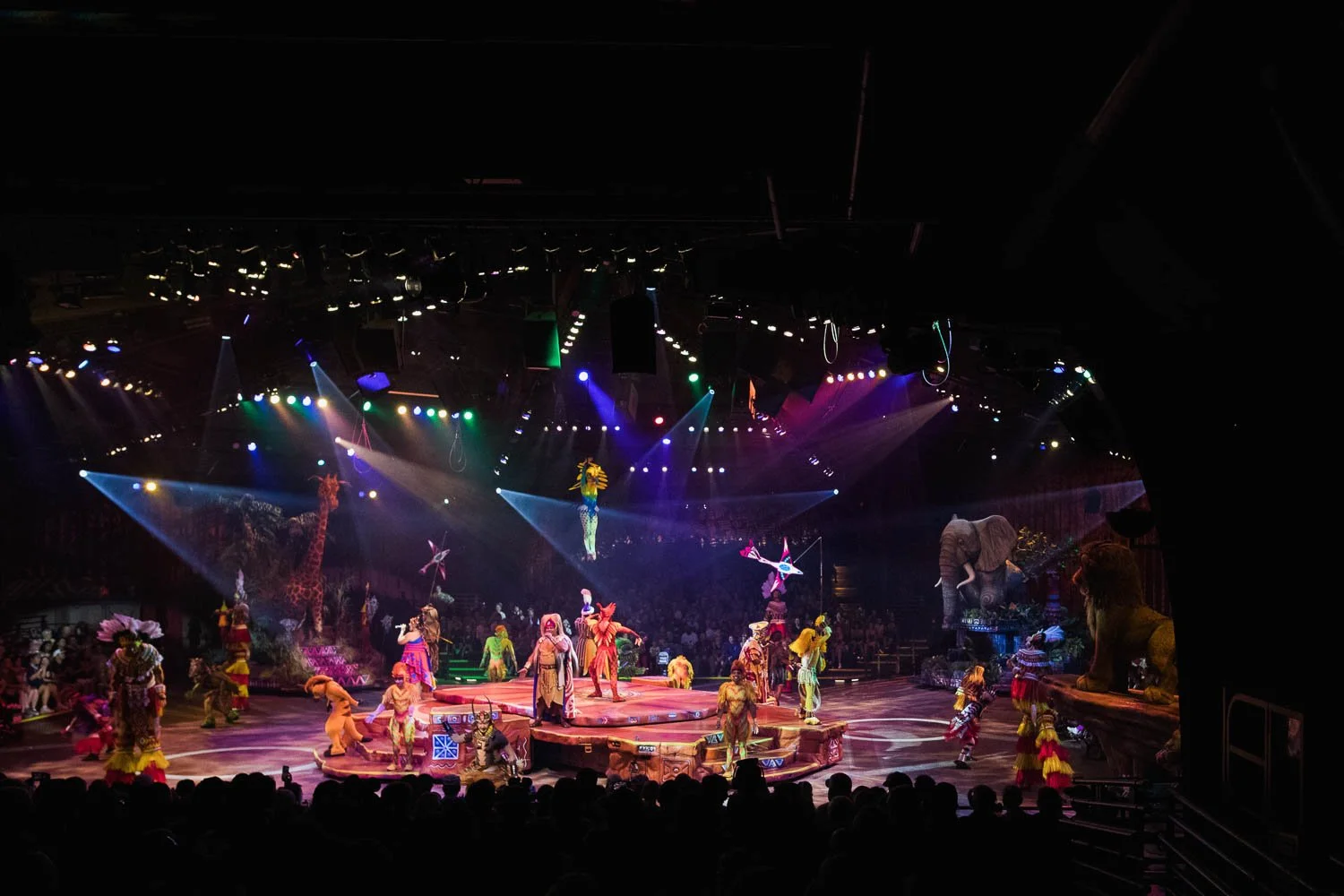 Performers during Circle of Life finale at Festival of the Lion King.