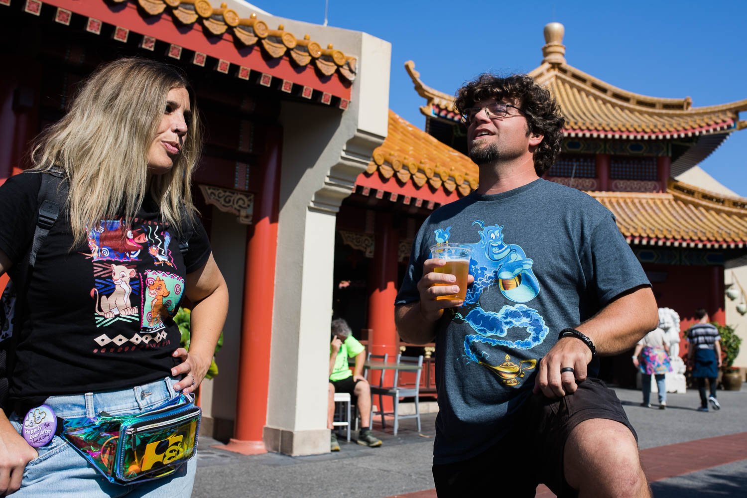 couples_session_at_epcot-26.jpg