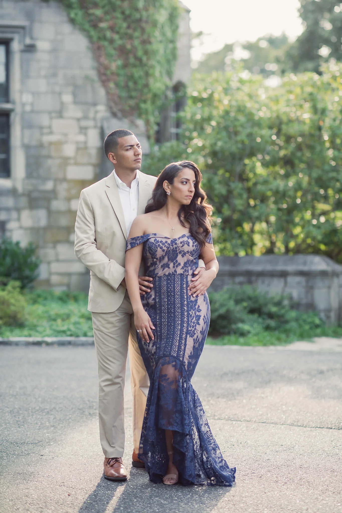 Planting Fields Engagement Session by Charming Images 0019.jpg