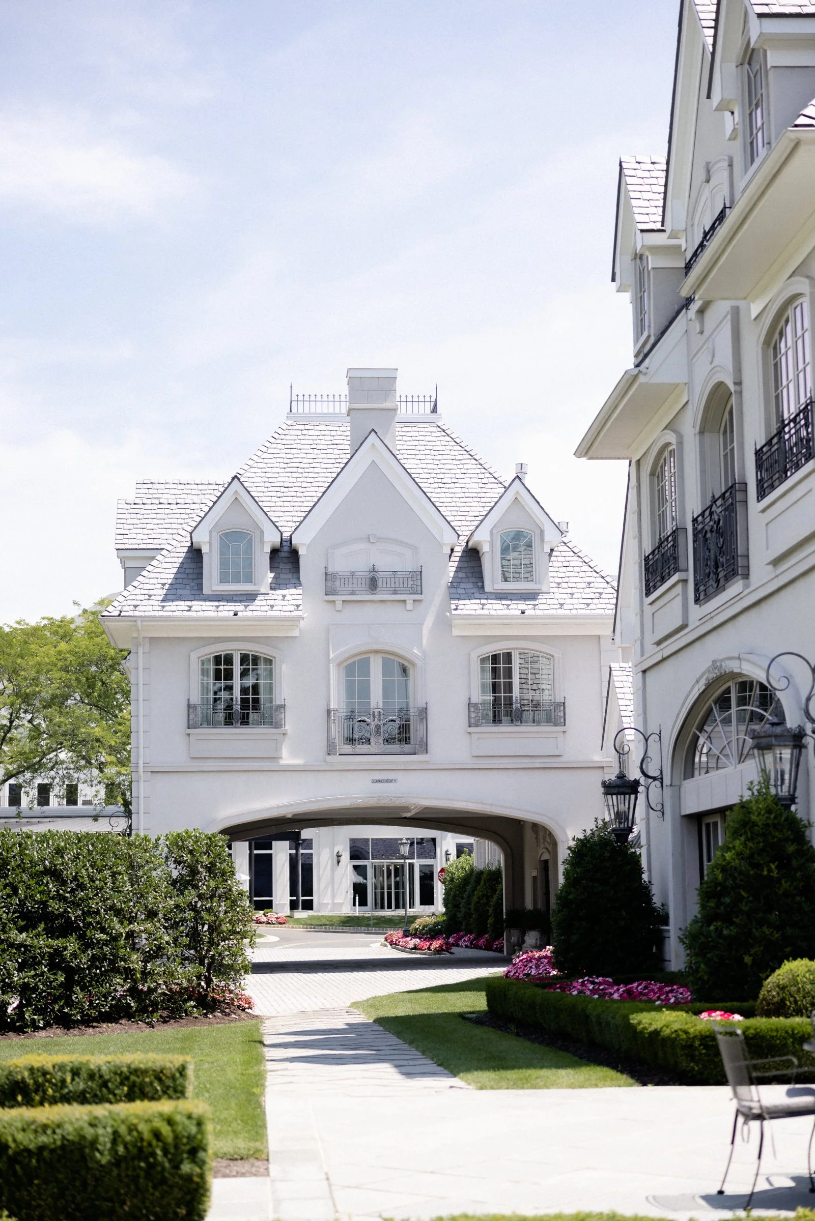 Park Chateau Wedding by Charming Images - 0010.jpg
