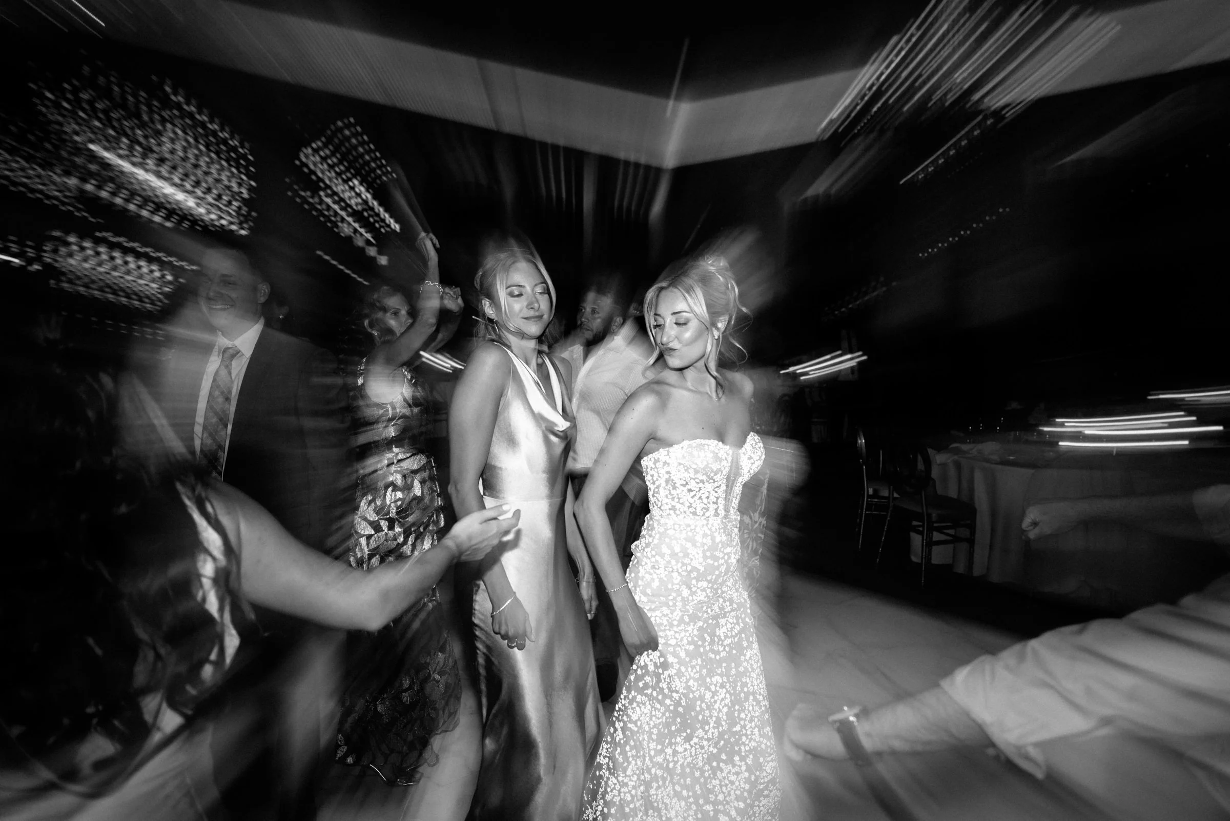 Simona and Travis by CHARMING IMAGES - 0140.jpg