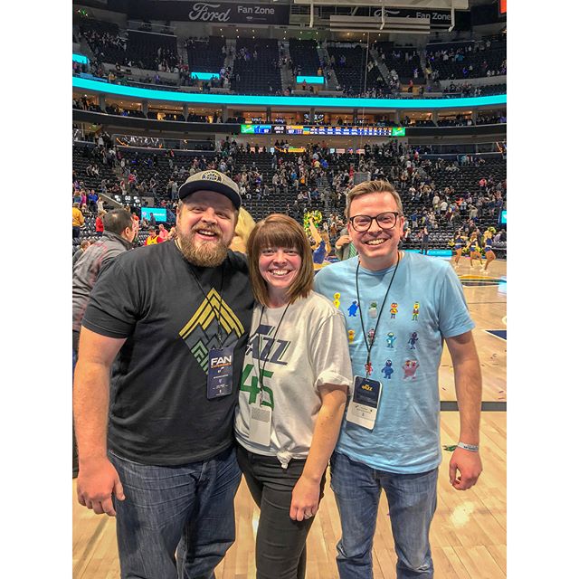 Won front row tickets to the @utahjazz game! (Thanks, Mike) Was able to meet the legend Mark Eaton. Was mesmerized by rookie sensation @spidadmitchell. Caught up with my old friend @justinstubbs. Was enlightened by the brilliant @jaredcovington. And 