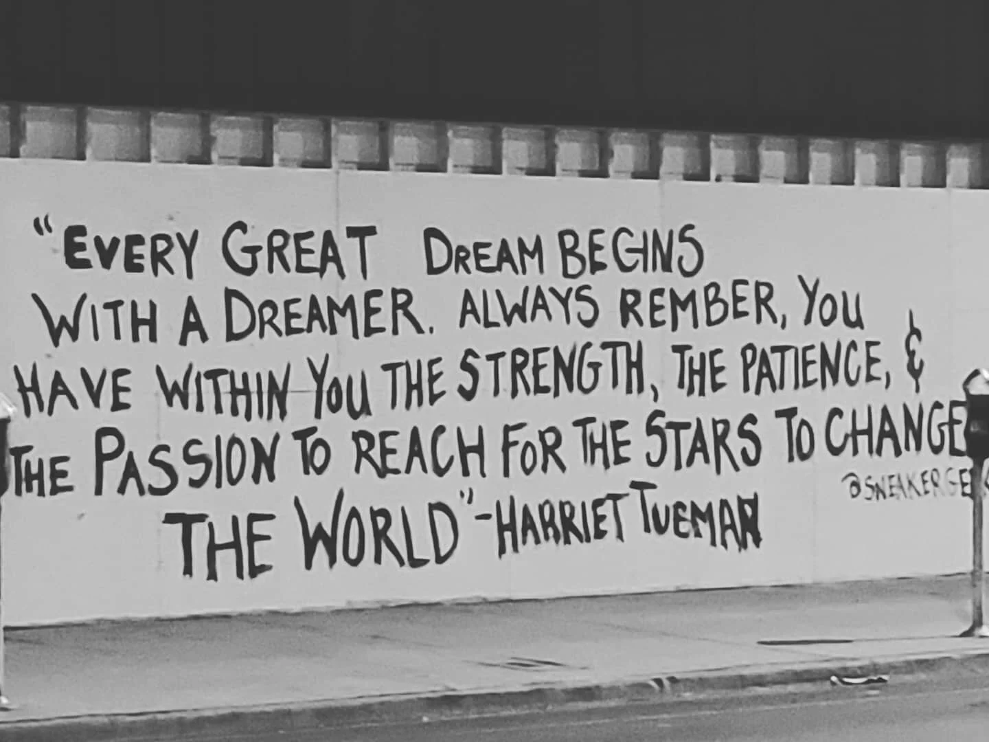 Word on the street is... .
.
#HarrietTubman #BlackLivesMatter  #Melrose #2020 #LA #streetquotes #quotesonthestreets #California #Cali #LosAngeles #BLM #inspiration #inspirationalquotes #uplift
.
.photography by me

I went to teach a virtual class at 