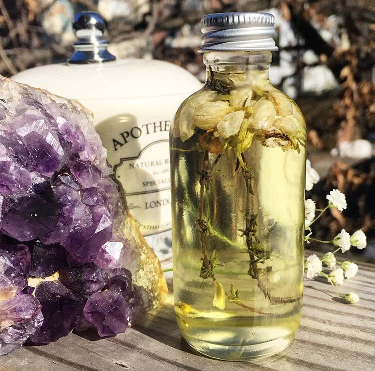 Light Face Beauty Oil 3.jpg