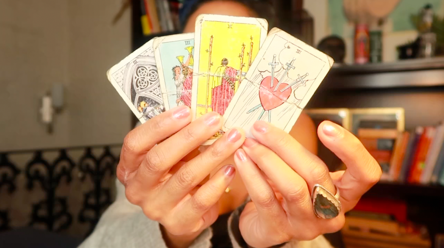 MINOR ARCANA- THE THREE'S
