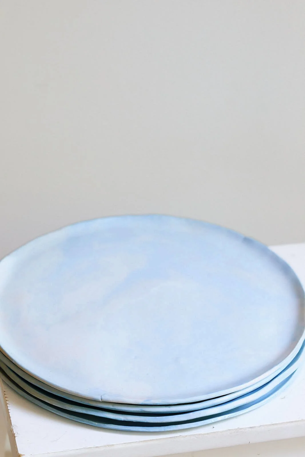 2500804_KERRISTUDIO_BLUEPLATES_001.jpg