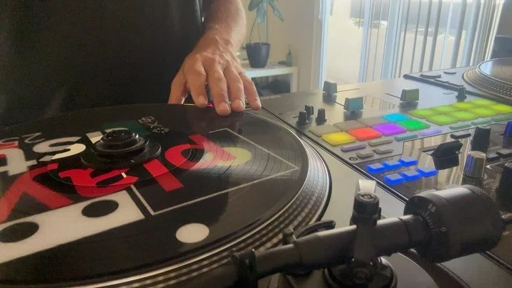 @playlistretreat definitely put a battery in my back. I&rsquo;ve been making music, but the retreat reminded me this only works if I participate 😂 

I&rsquo;ll be riding this wave to finish some projects I&rsquo;ve had in the works, as well as reiss