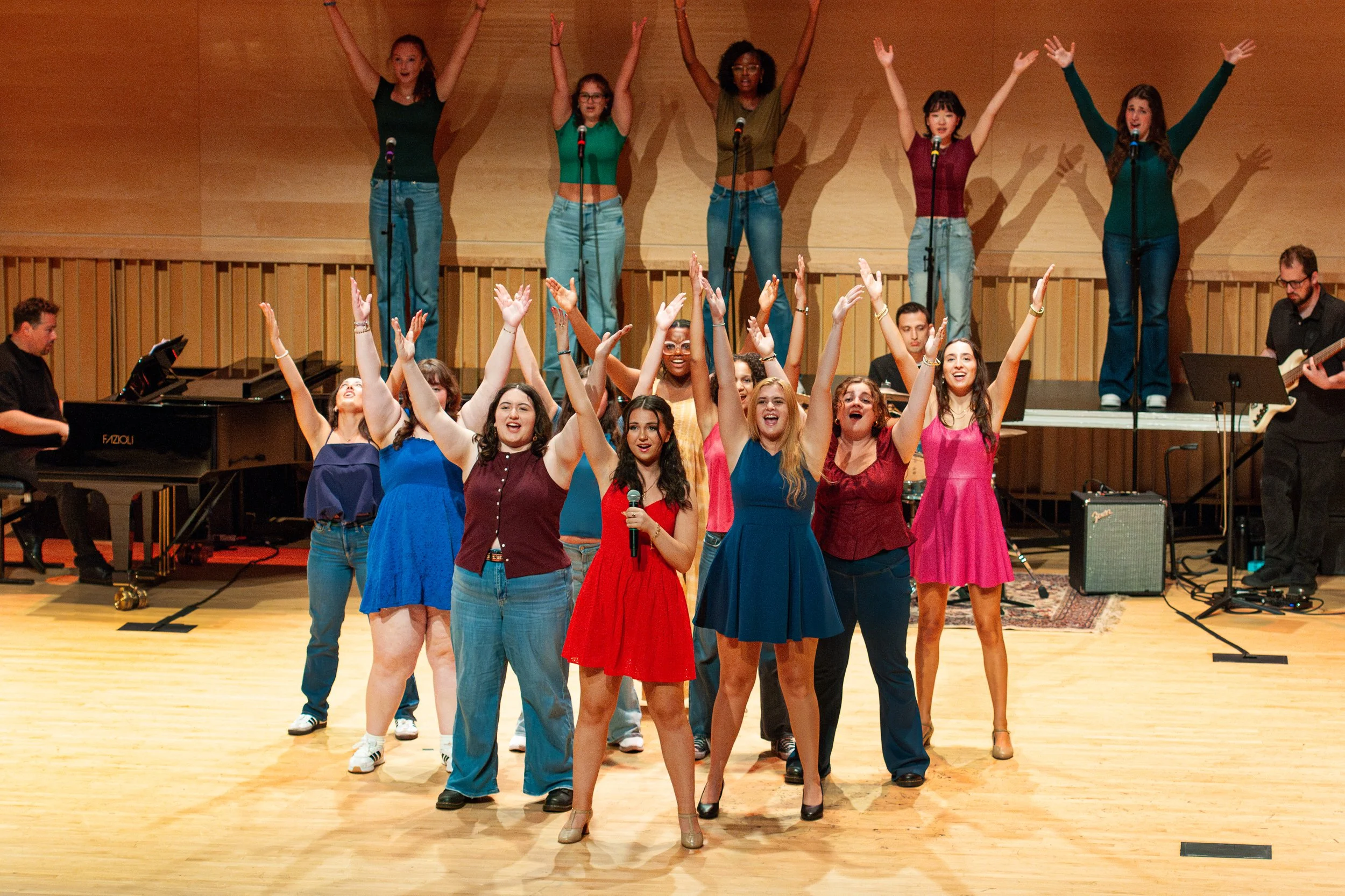 JR-LIMTF-25-Revue-Performance-08.jpg
