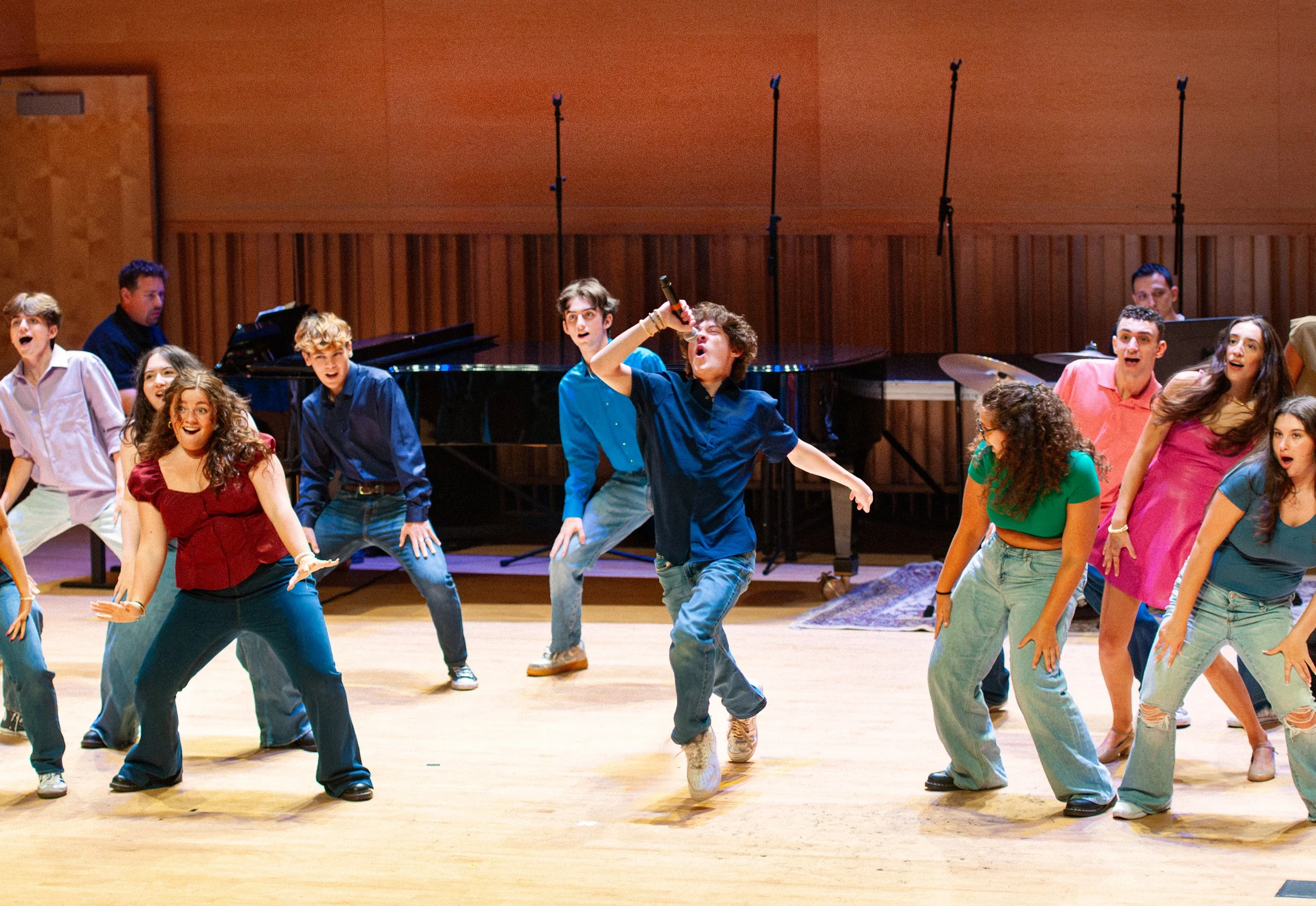 JR-LIMTF-25-Revue-Performance-19.jpg
