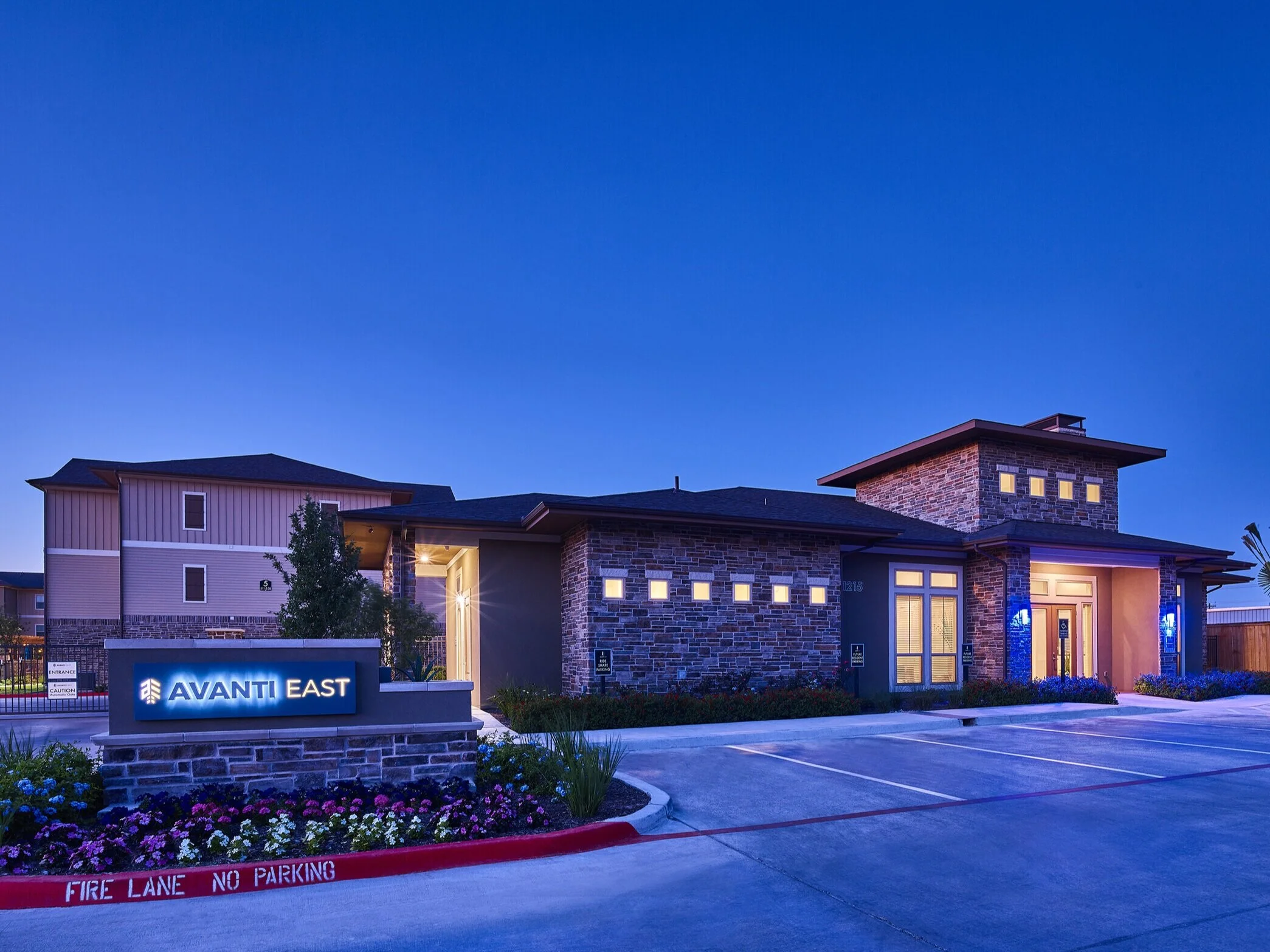 Avanti East