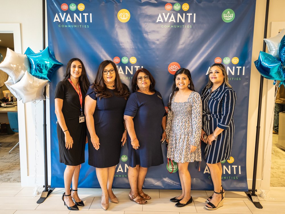 Avanti Legacy Valor Ribbon Cutting-074.jpg