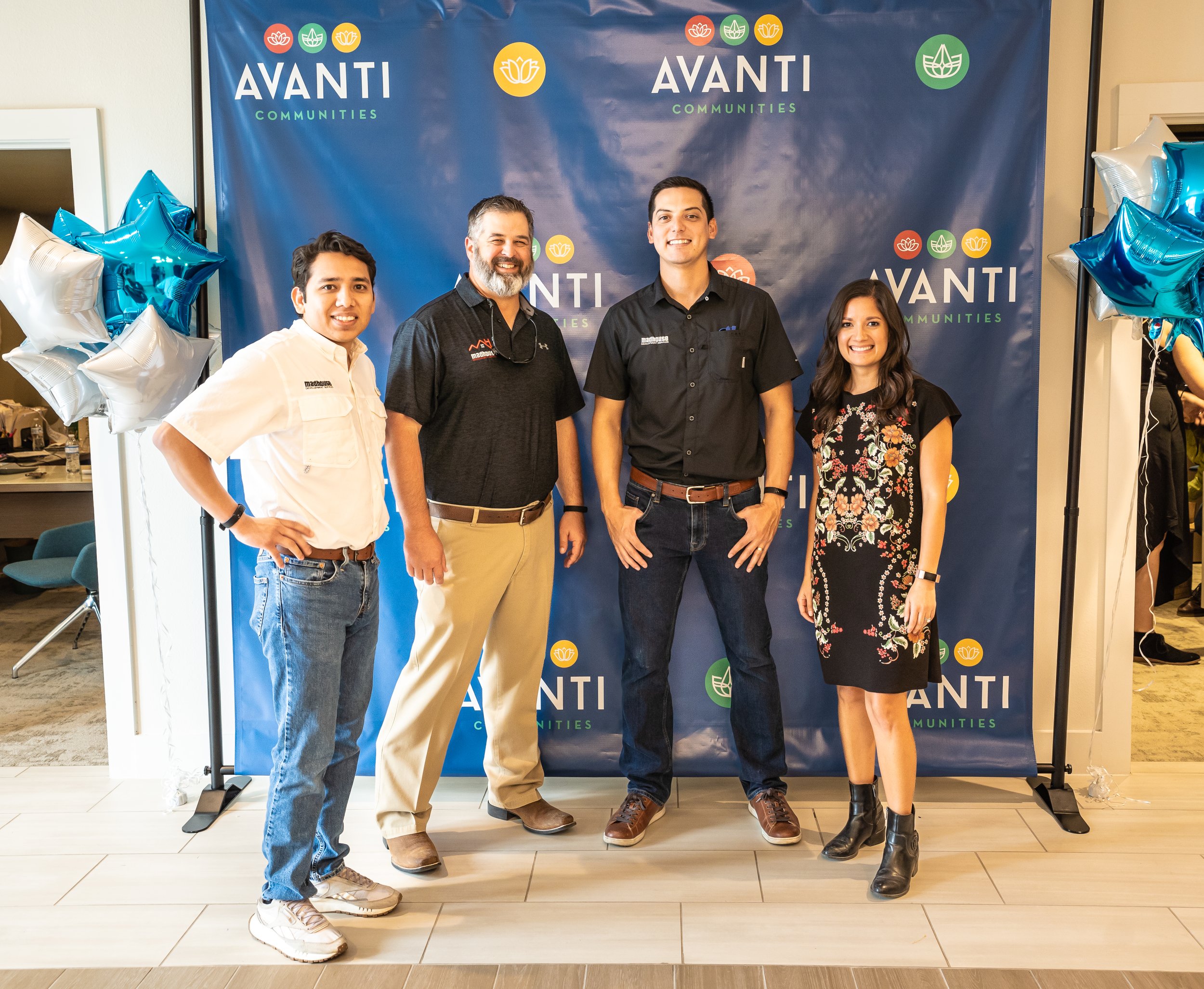 Avanti Legacy Valor Ribbon Cutting-270.jpg