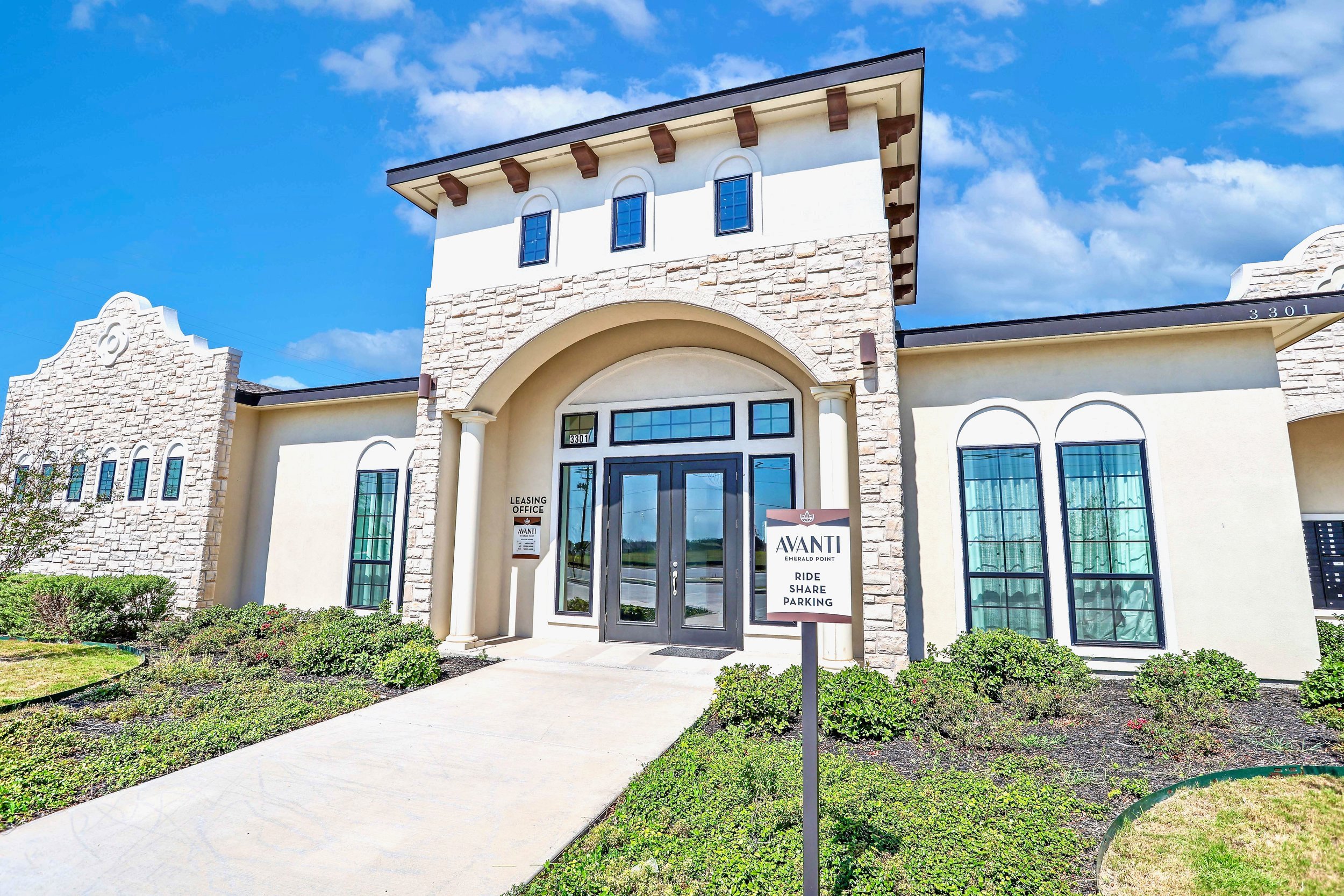 Avanti at Emerald Point