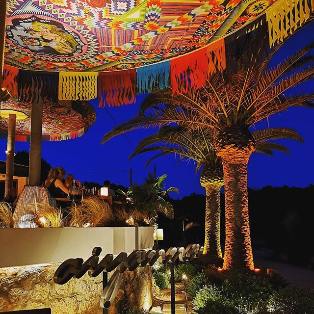Stick me under a multicoloured fringed canopy on a warm summer evening and by and large I'm happy. Throw in some pals, a large gin and tonic and some jam&oacute;n, and it's a done deal #ibizanights #eivissa #terracegoals