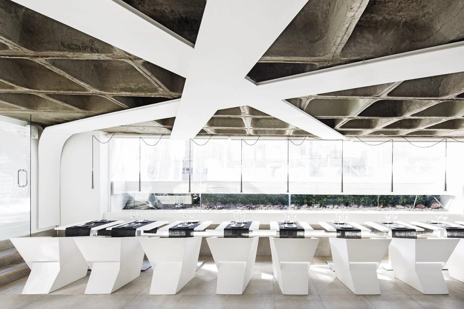 GYMAGE LOUNGE RESORT