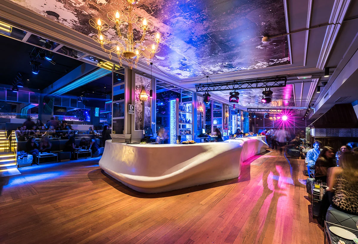 blackhaus_sala5_cuarto interior.jpg