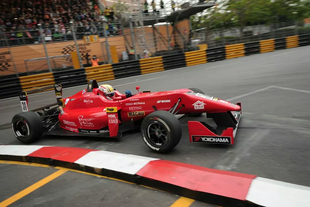 2014-11-19 13.59.02.jpeg