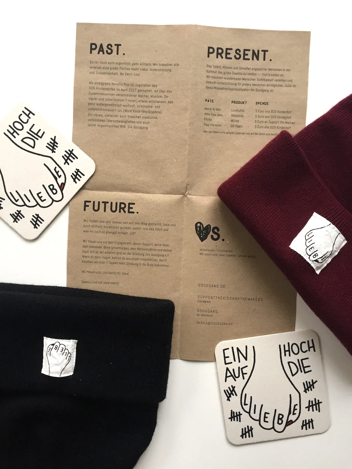 hoiberlin-liebe-muetzen-2.jpg
