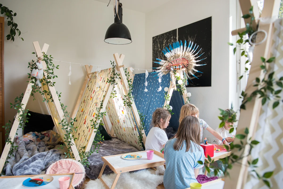 hoiberlin-teepeefriends-kids-sleepover-wildadventures-zurich-playtime.jpg