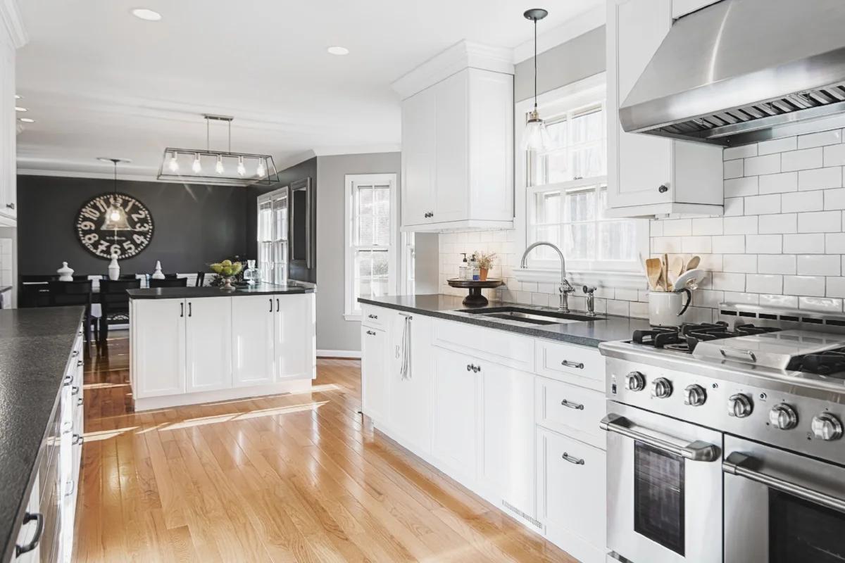 kitchen-2.jpg