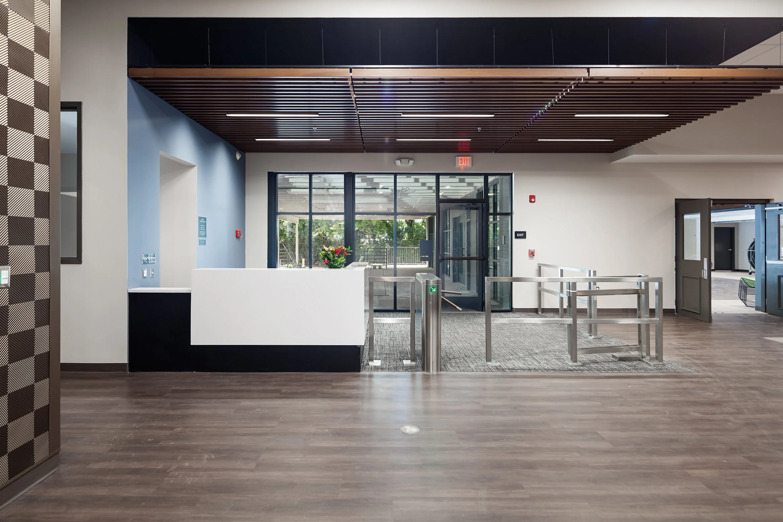 entrance-5.jpg